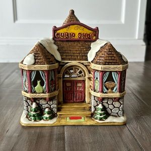 VINTAGE 1989 Lefton “Curio Shop” Village House - #07347
